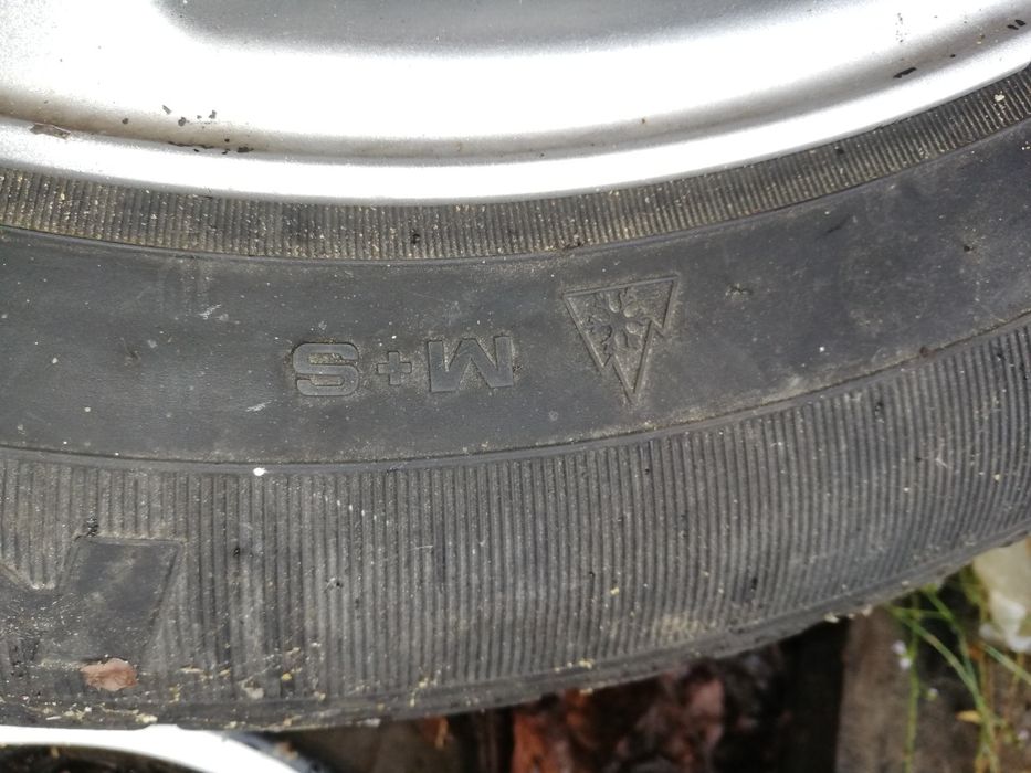 4 Roti iarna cu jante Aluett aliaj 195/65 R15 Kelly GoodYear Golf Audi