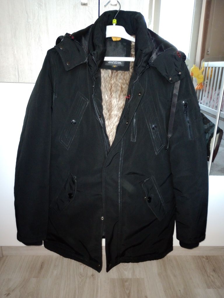 Мъжко зимно яке и мъжко палто