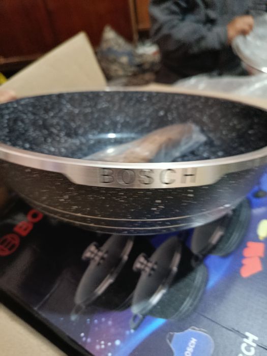 Bosch idish tovoqlar sotiladi