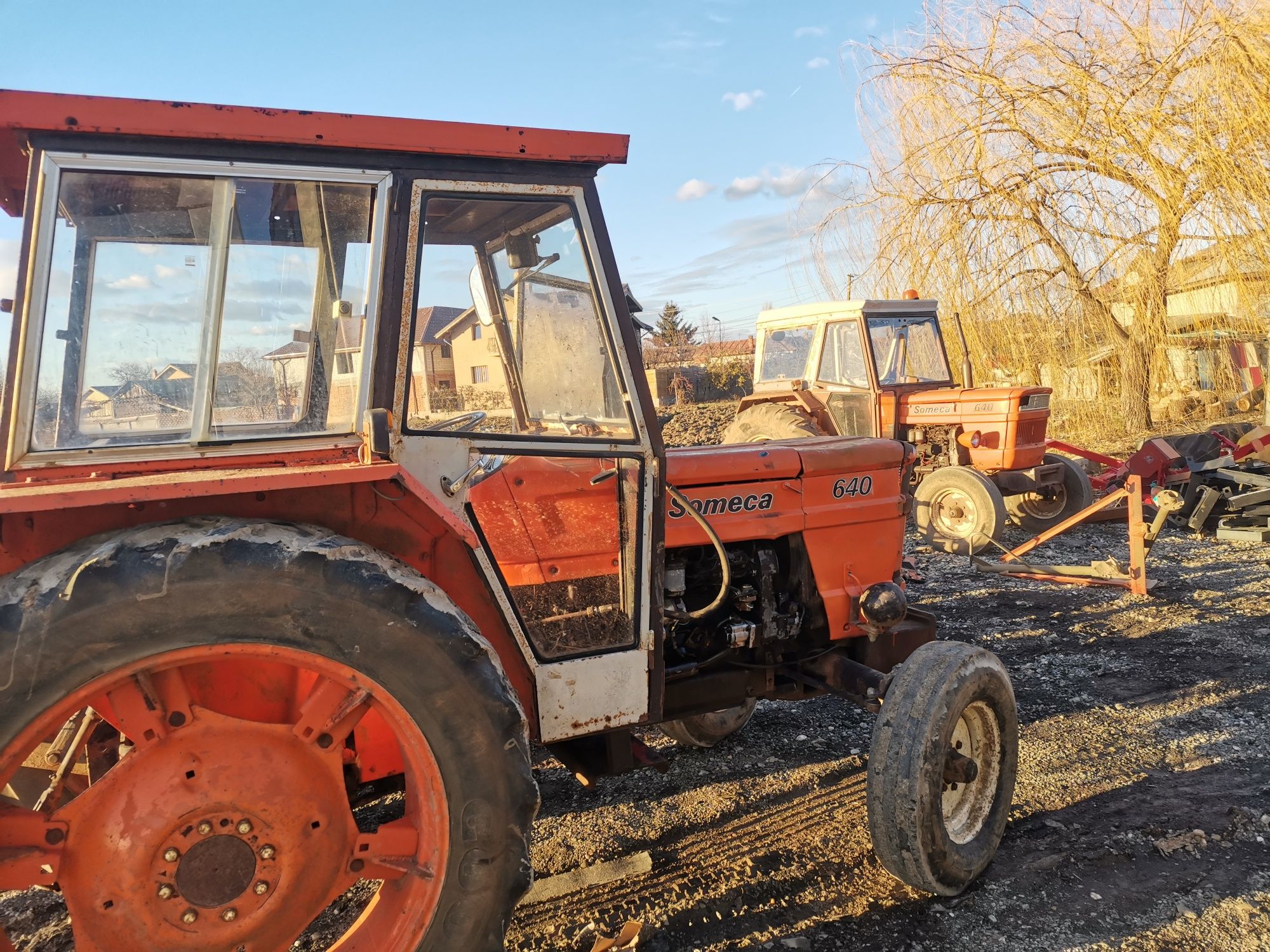 Cabina tractor 445