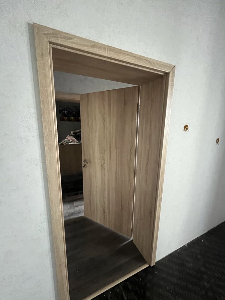 Врати интериорни Немски