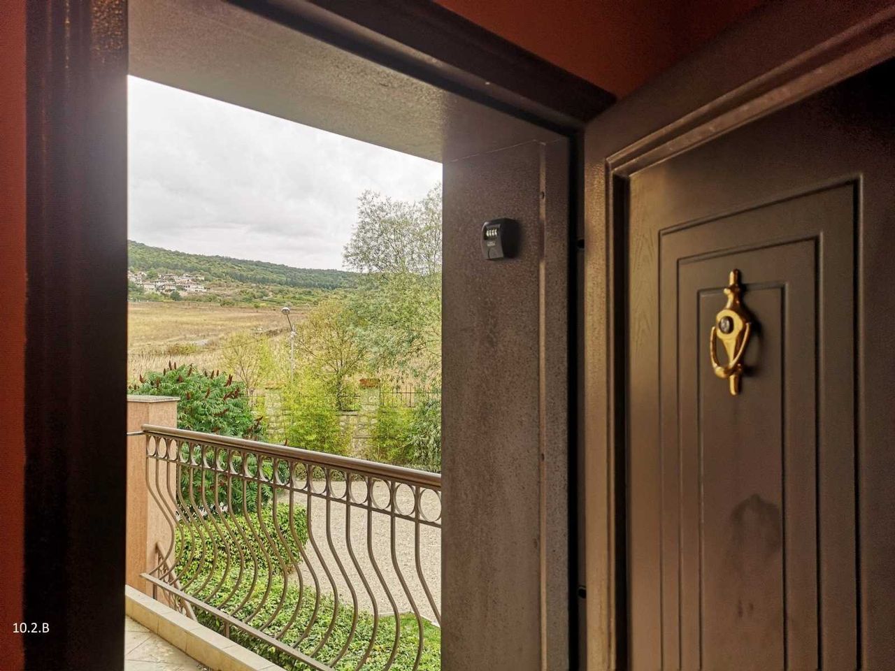 Продава се Едностаен апартамент в с. Рогачево, Област Добрич - 55 кв.м за 780 €/кв.м - Снимка #3