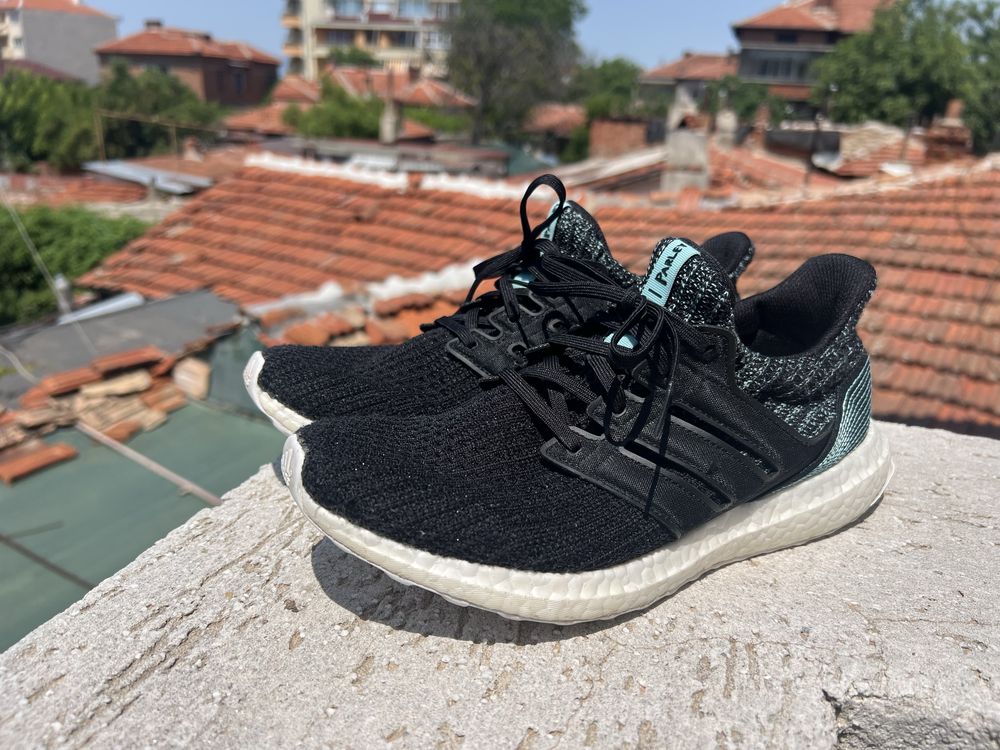 Adidas UltraBoost Parley 42