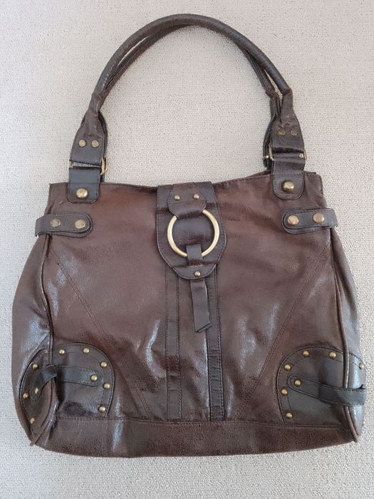 Здрави чанти от естествена кожа  в безупречен вид 15-65лв.