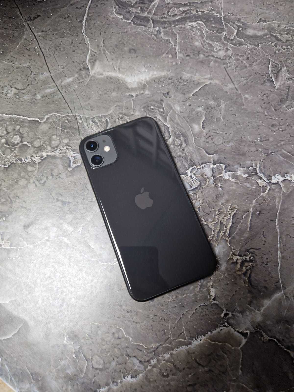 Apple iPhone 11 128 Гб (Зелинского 30/4) лот 324812