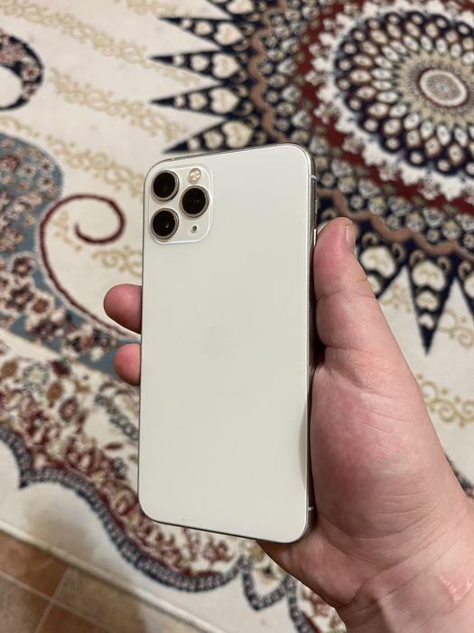 Продам айфон 11 про 64 гб
