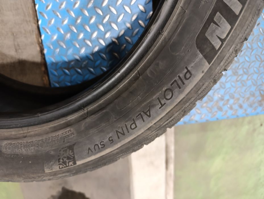 Зимни гуми Michelin 235/50/19 Pilot Alpine 5 SUV