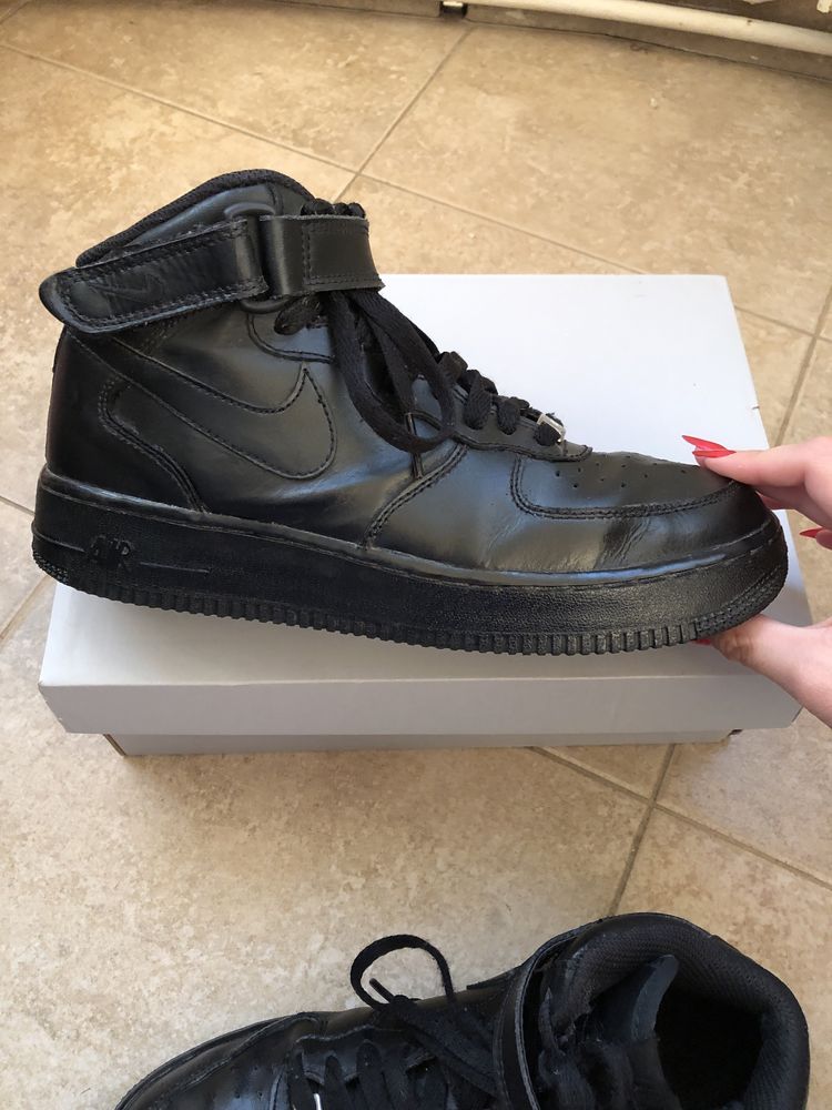 Air Force 1 Mid Black