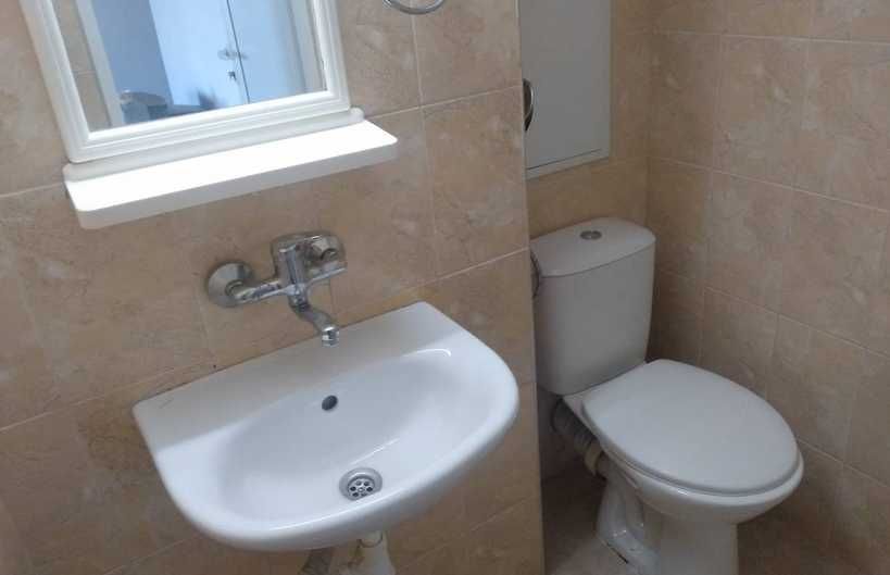 Дава се под наем Двустаен апартамент в Бургас, Лазур - 57 кв.м за 150 € - Снимка #7