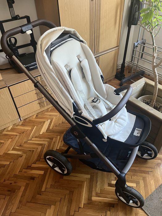 Carucior Cybex Talios S Lux + baby nest, husa vara, protectie vant