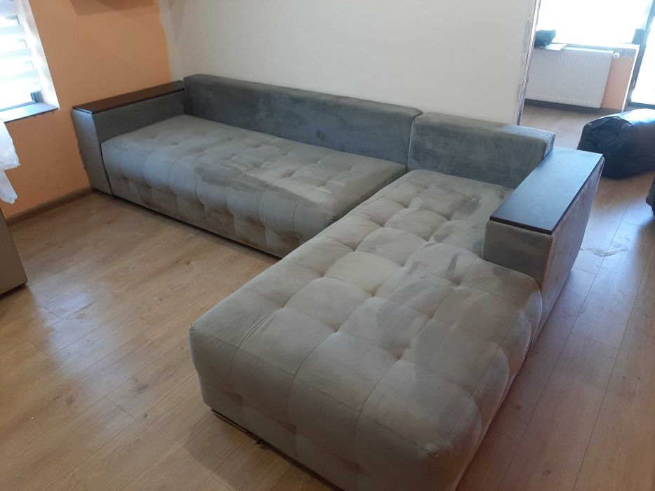Продавам диван – Мелвин , запазен, с леки забележки