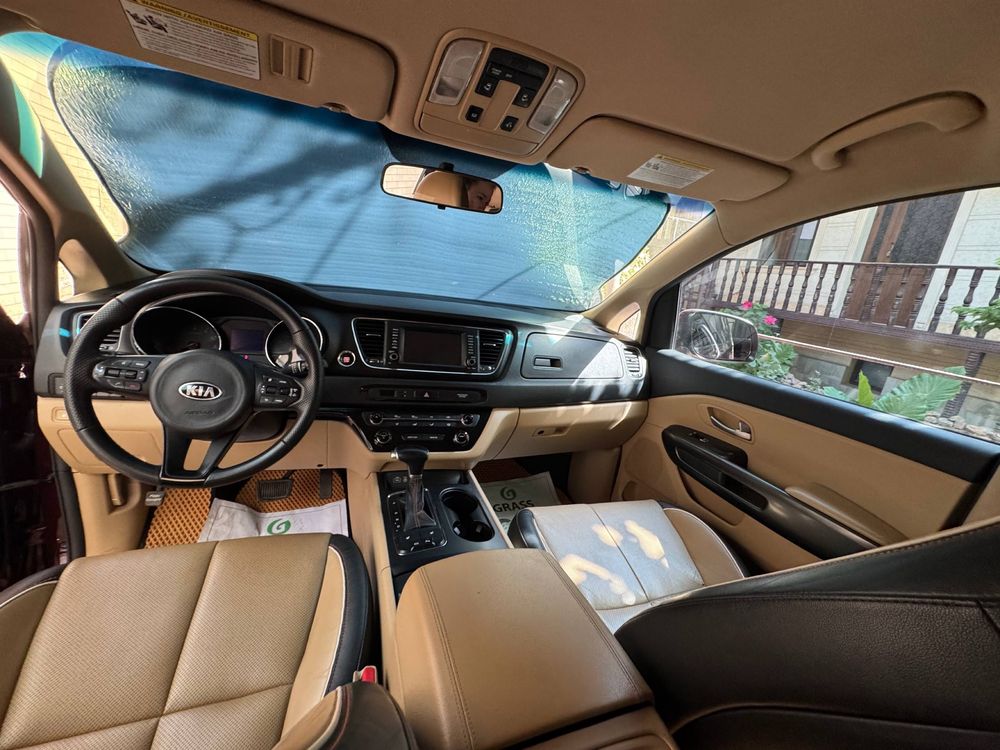 KIA SEDONA сотилади