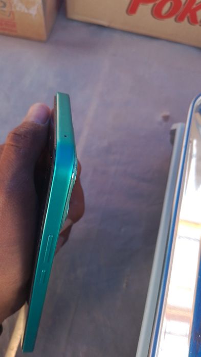 Honor X8 C bor yangi 1oy boʻldi olinganiga Azu 8+8 128g hotira