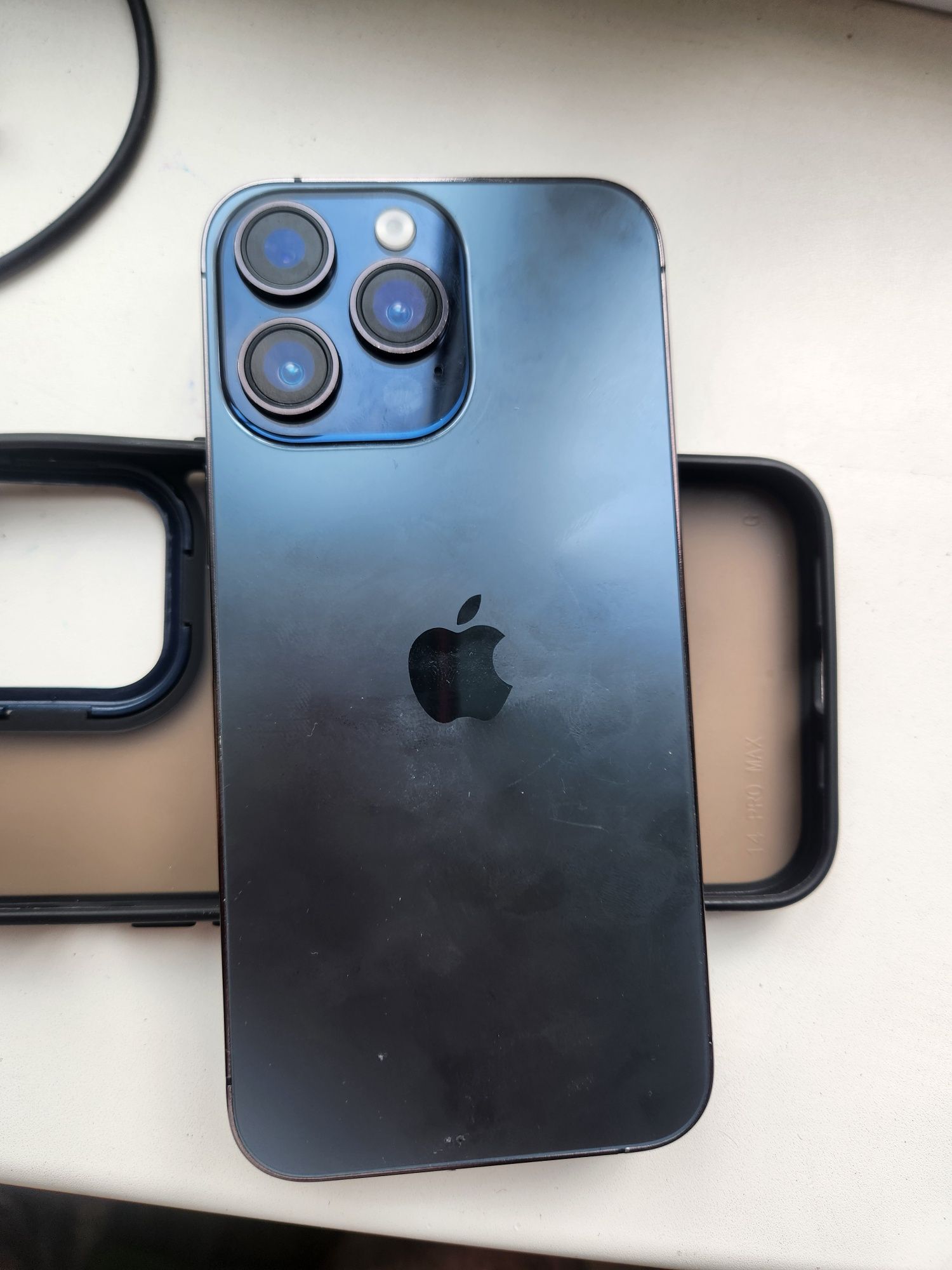 IPhone 14 pro max 256 qeqa