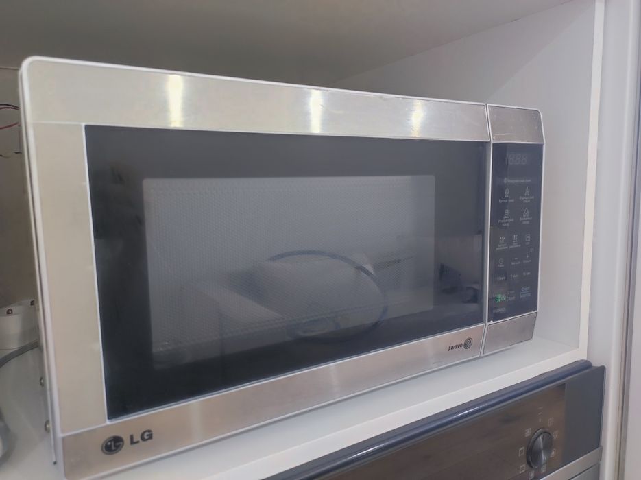 Микроволновая печь