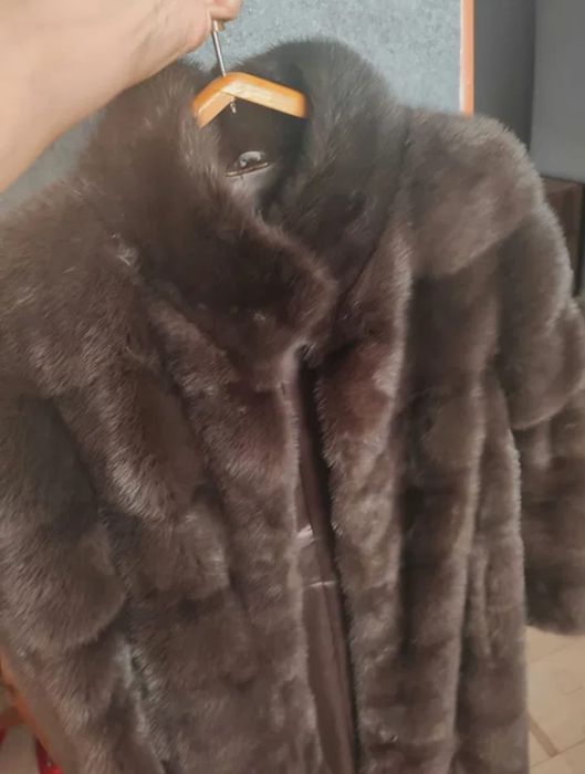 Шуба норковая коричневая