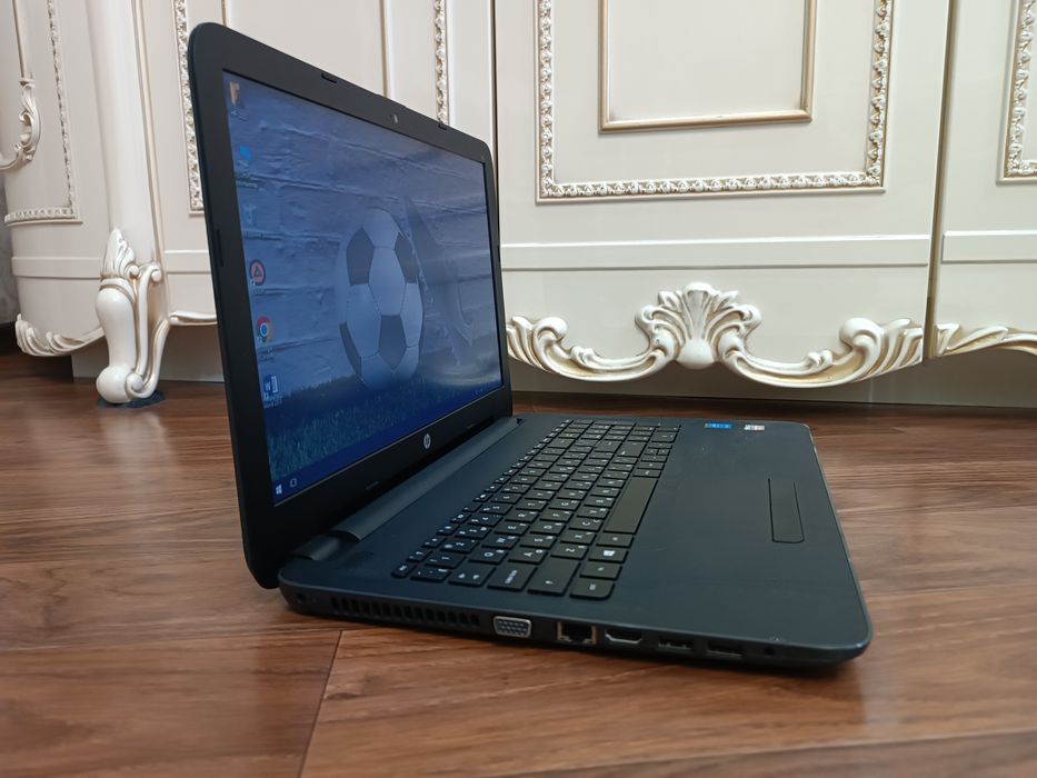 Notebook HP Core i3 / Windows 10.