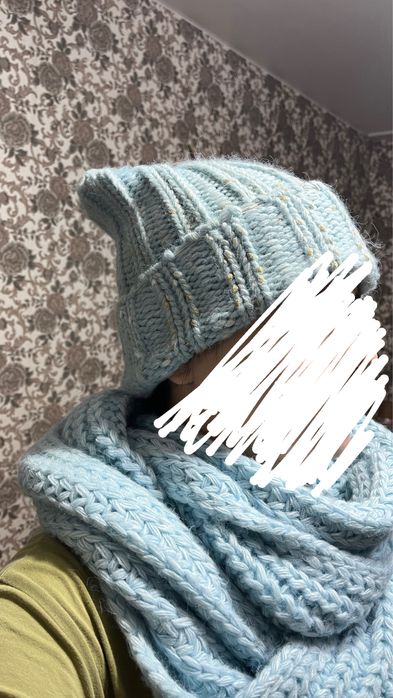 Прожам зимний комплект  шапка и шарф