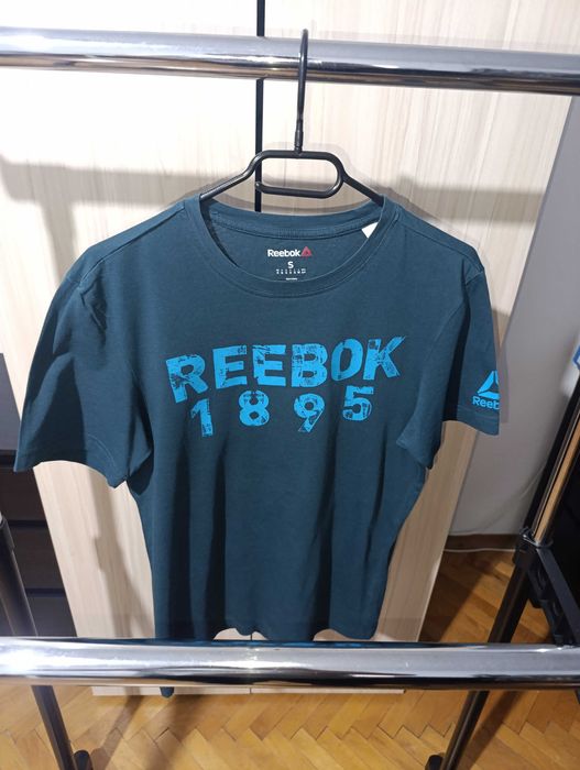 Спортни горни дрехи Reebok