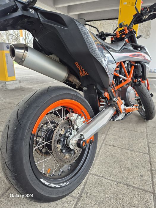 Ktm 690 smc r   2022 09