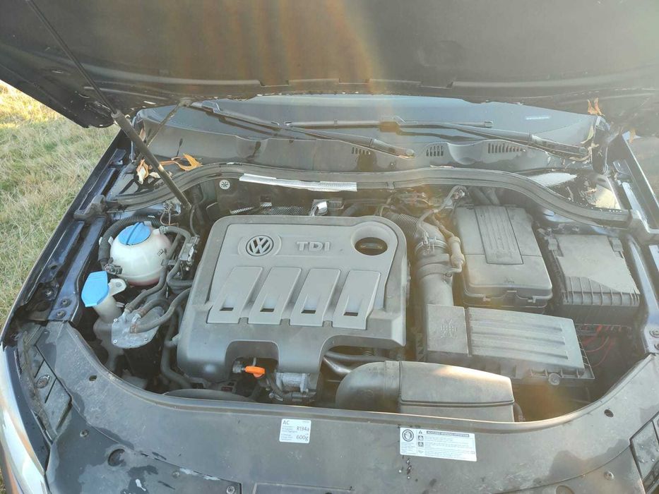 Volkswagen Passat B7 2.0 TDI BlueMotion • Impecabil • Full • ITP 2026