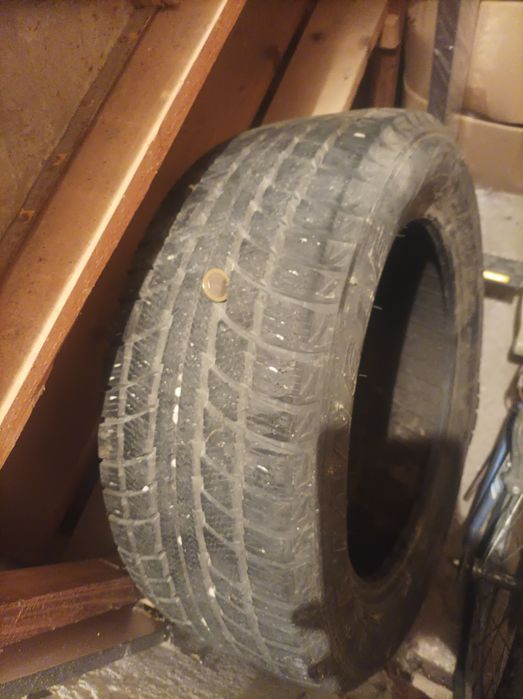 Зимни гуму 16 цола 205 55.цената е за комплекта