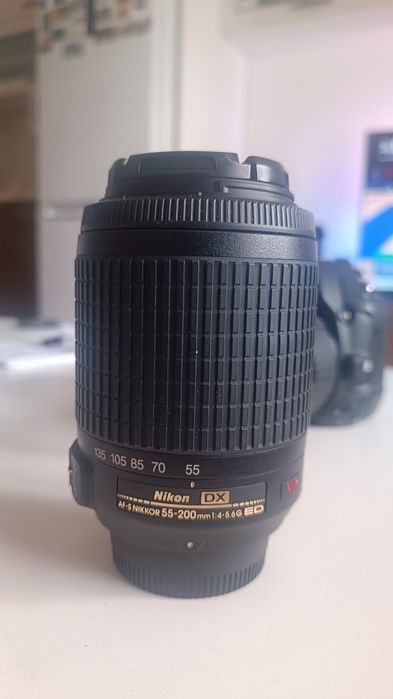 Nikon Dx 55-200mm 4/5.6ed