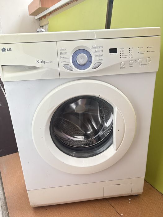 Продам стиральную машину LG