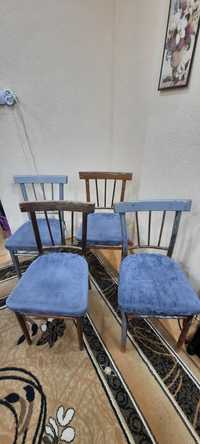 Продам стулья деревянные