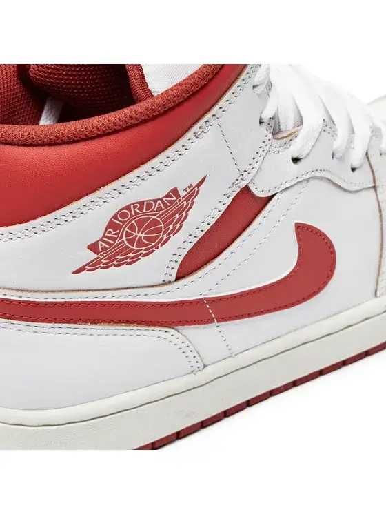 Nike - Air Jordan 1 Mid SE номер 40.5,41 мъкжи бели Оригинал Код 0509