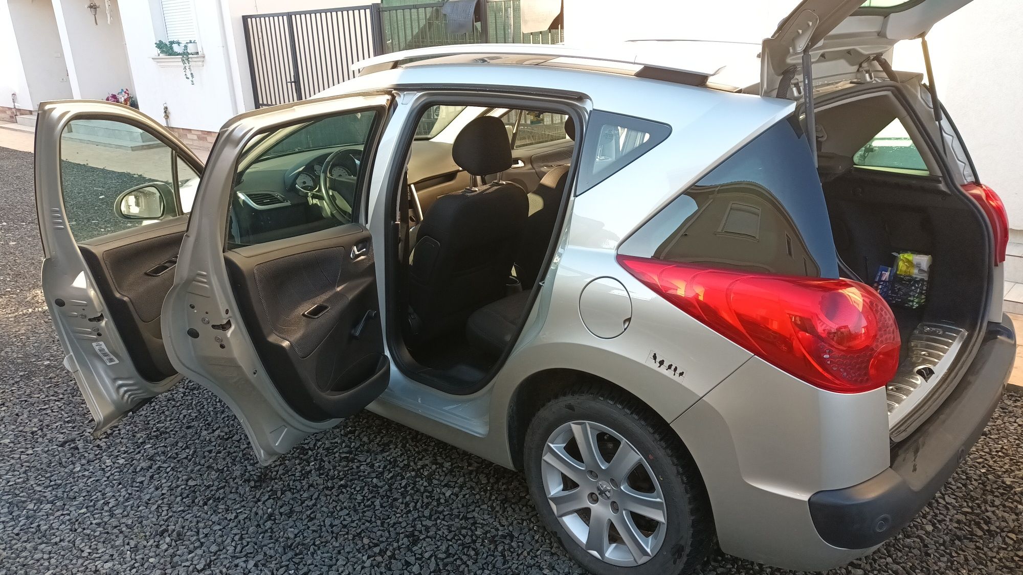 Peugeot 207 SW 1.6 hdi panoramic 2008 foarte întreținută