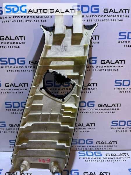 Set Plastic Plastice Capac Capace Centura Siguranta Stalp Stalpi Prag Praguri Stanga Dreapta Intre Portiere BMW Seria 3 E90 E91 2004 - 2011 Cod 7058335 7058336