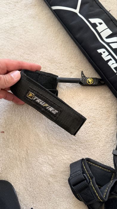 Arc Compound Sanlida Dragon x8 kit+ accesorii+ Cadou Walther Maceta