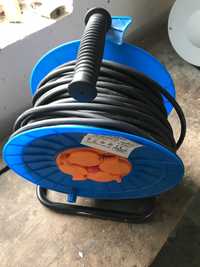 Derulator cablu electric Hepol, 4 prize, 50 m, 3 x 1,5 mmp