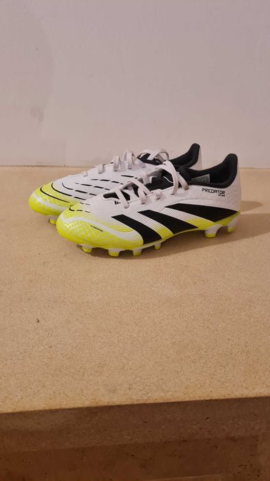 Adidas Predator League MG Junior