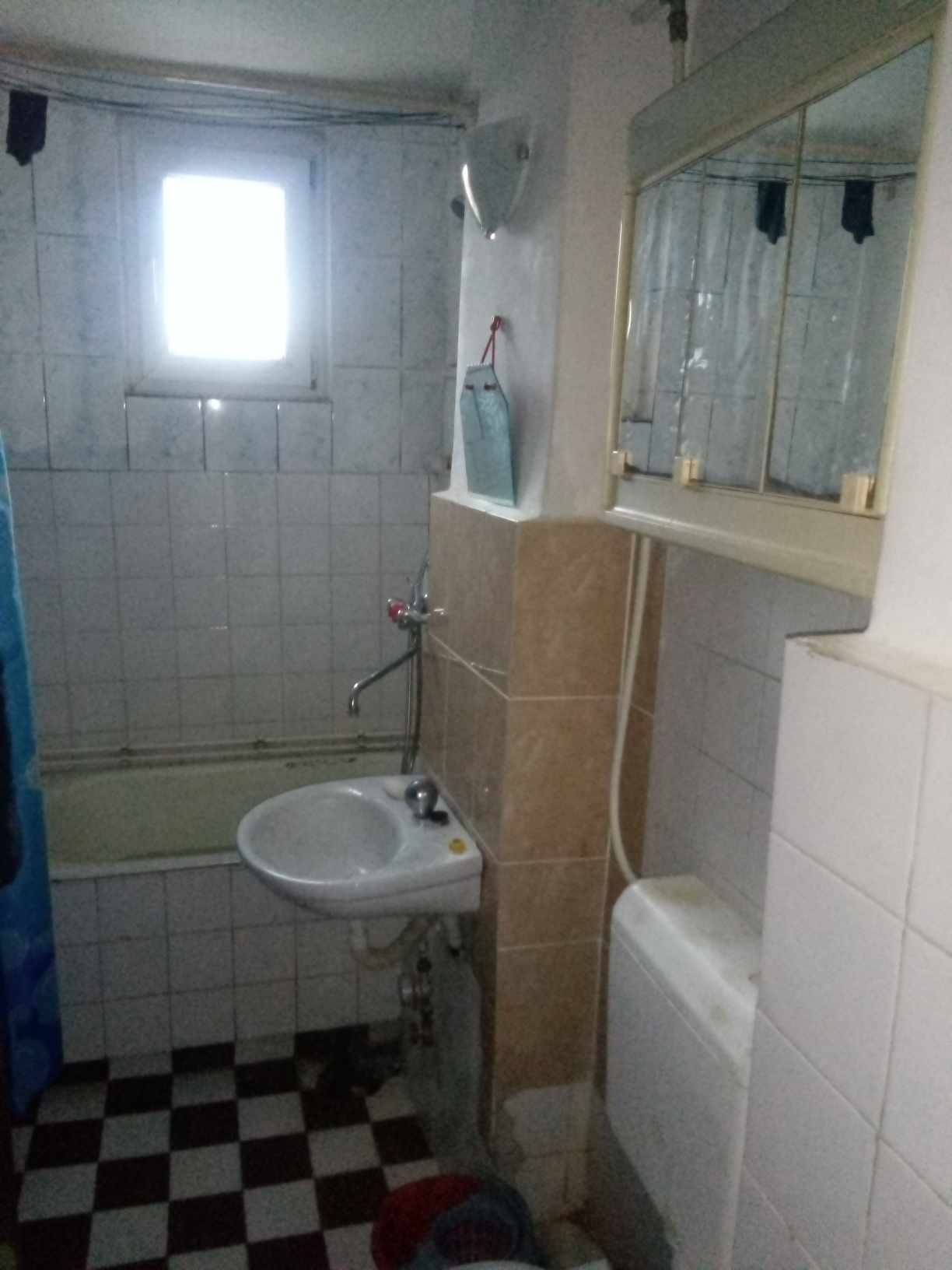 De vanzare apartamen