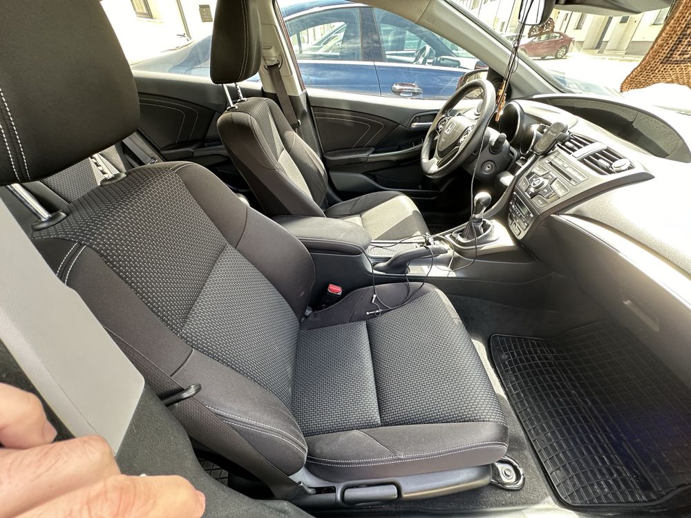 Honda Civic 5D 2015 facelift ocazie masina fiabila si intretinuta