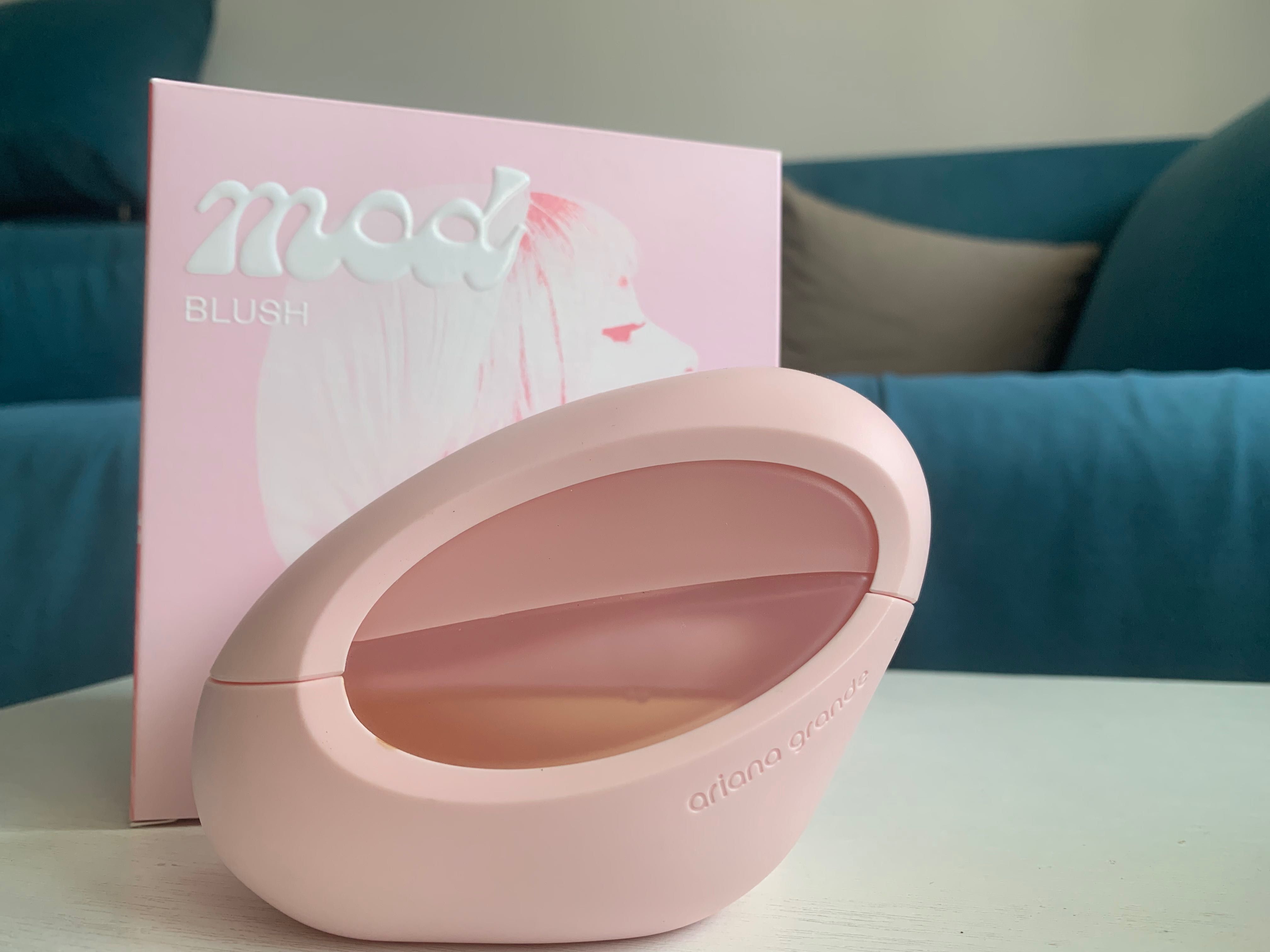 Парфюм Ariana Grande Mod Blush