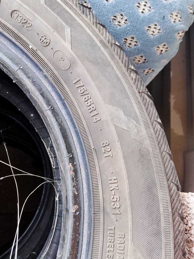 Продам зимнюю резину на 14