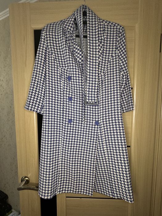 Платья и пиджак