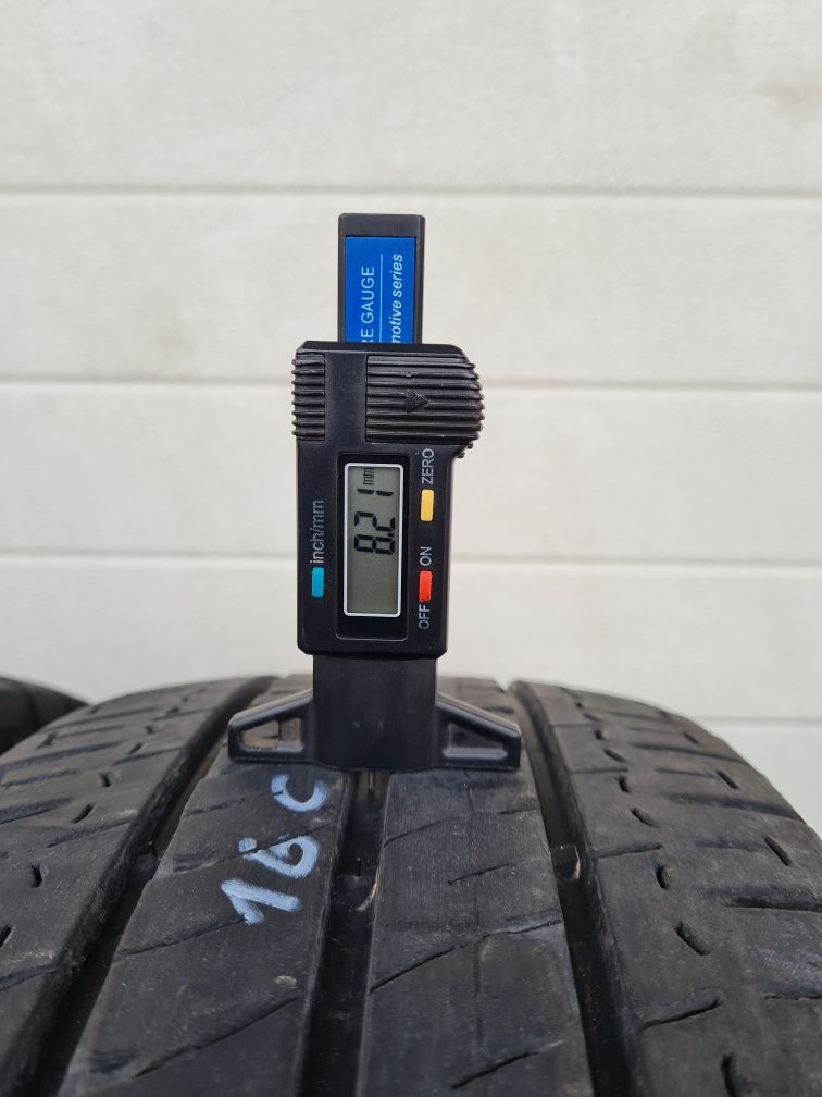 Летни гуми 4 броя за Бус MICHELIN Agilis 215 65 R16C дот 0319
