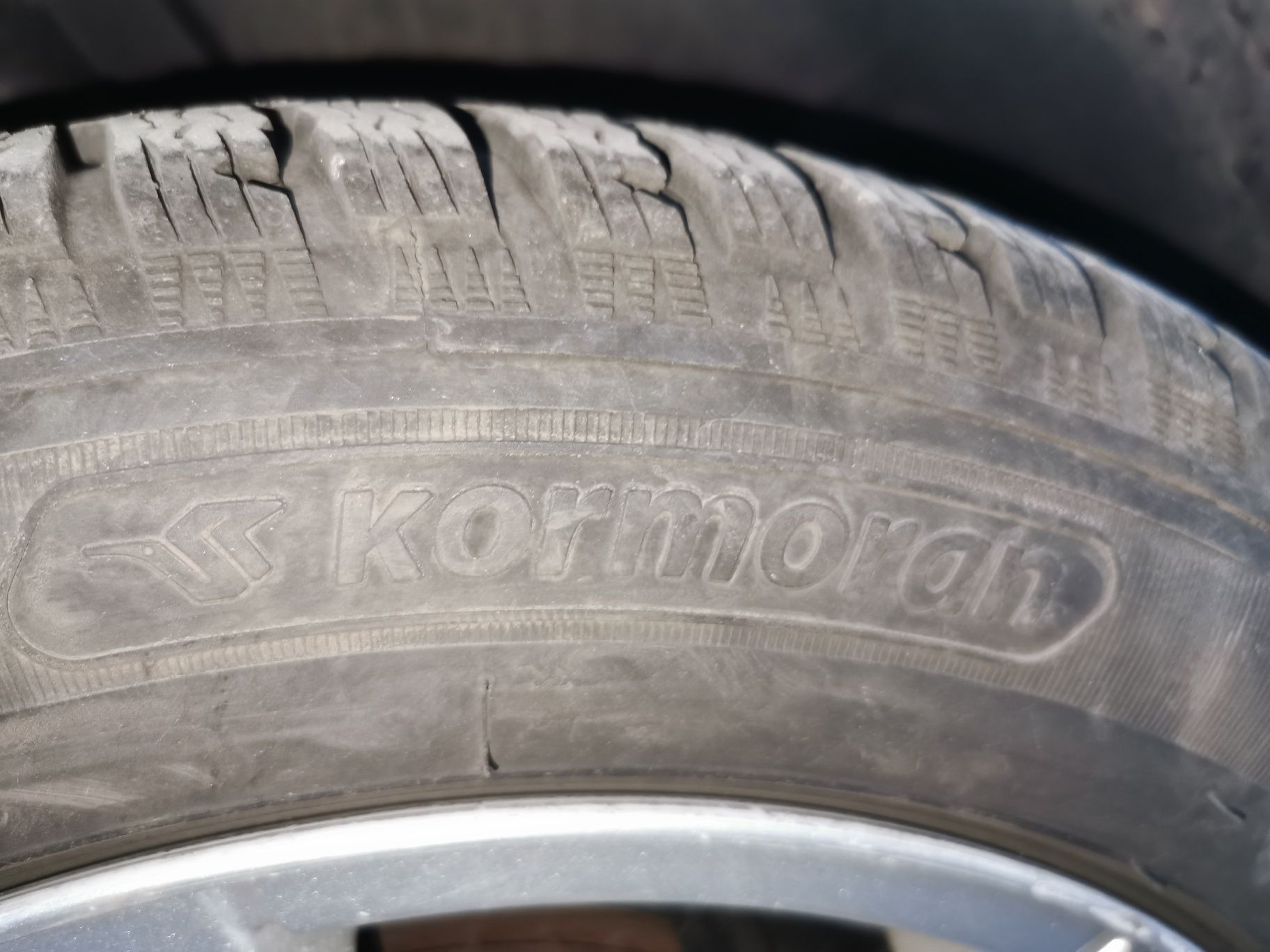 16 -ки джанти VW 5×100 със зимни гуми