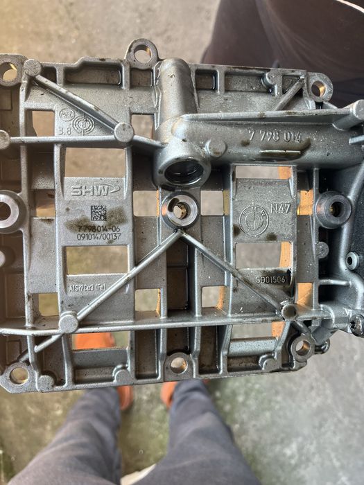 Vand Pompa ulei bmw n47