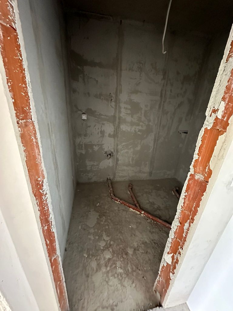 Продава се Двустаен апартамент в Велико Търново, Картала - 62 кв.м за 1259 €/кв.м - Снимка #8