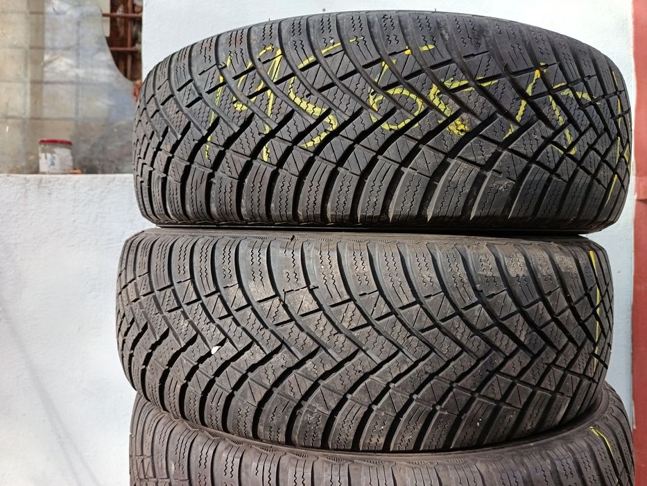 Anvelope MS iarna 195 65 15 hankook 2022 5.5-6mm
