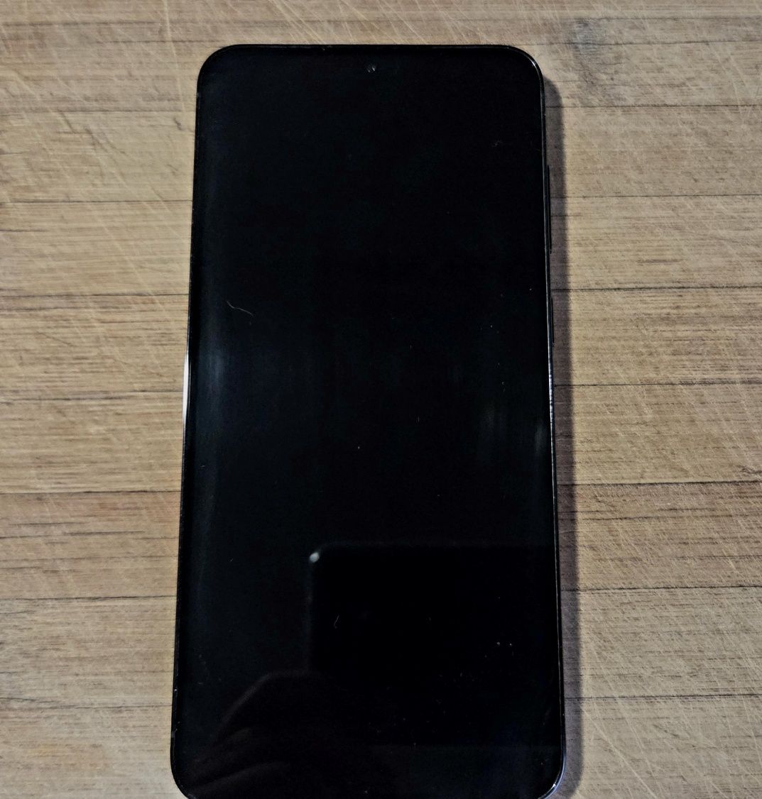 Продавам Samsung S23+