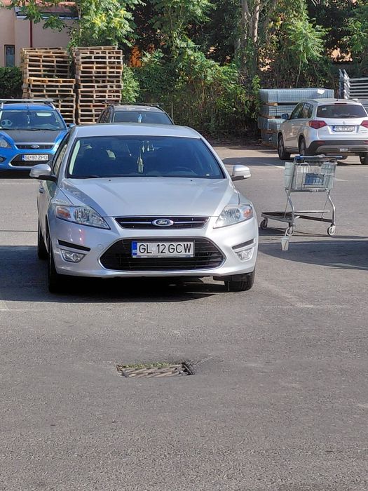 Ford Mondeo la vanzare