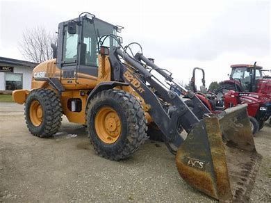 dezmembrare utilaj de constructii case 521 dxt