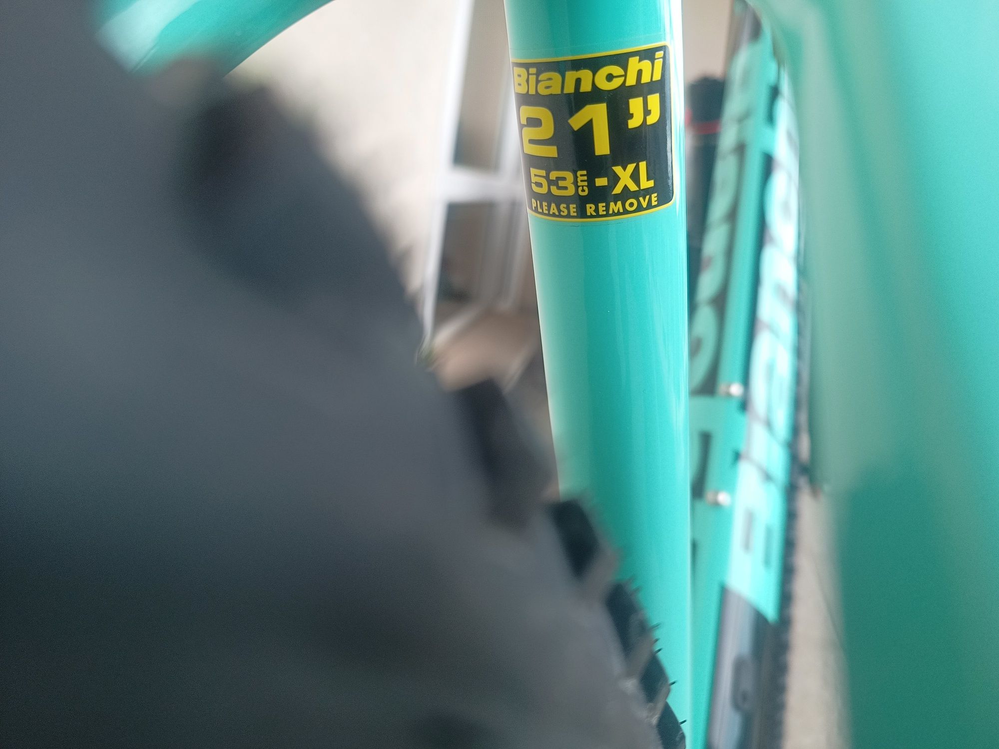 Чисто нов карбонов MTB велосипед Bianchi XL