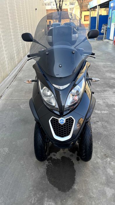 Scuter Piaggio MP3 300 LT Business an 2017, cat.B